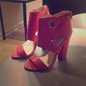 Michael Antonio shoes